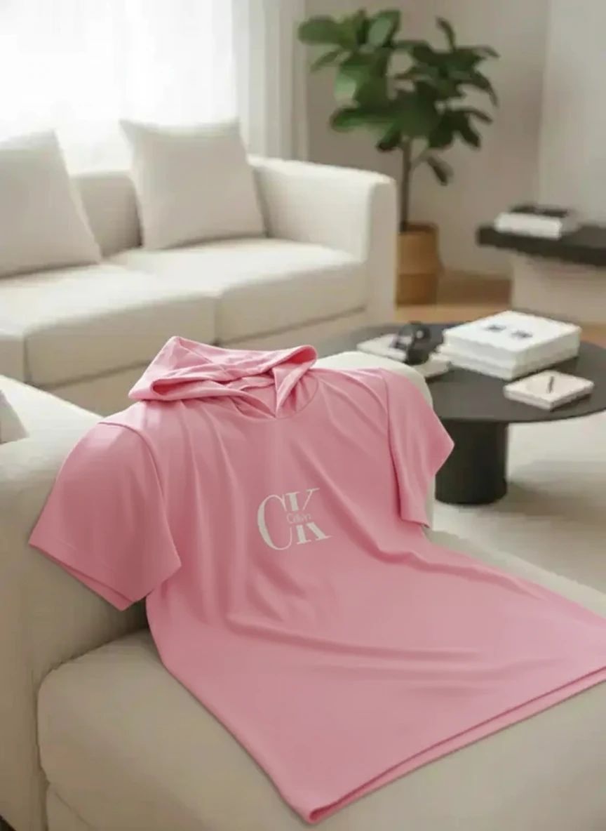 تیشرت کلاهدار طرح CK - جزئیات دکمه و اتصالات محصول