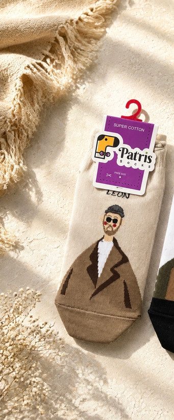 جوراب مچی پینترسی - زاویه سهرخ برای دیدن حجم و فرم لباس