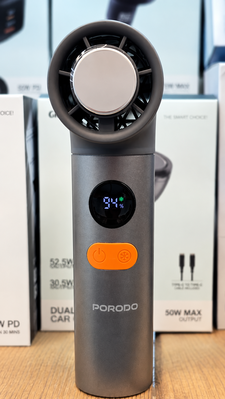 پنکه دستی شارژی پرودو Lifestyle Chillo Polar - نمای کلی محصول در حالت خاموش