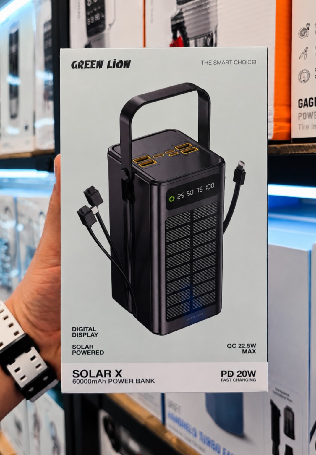 پاوربانک خورشیدی گرین لاین Solar X ظرفیت - نمای کامل محصول از زاویه اصلی